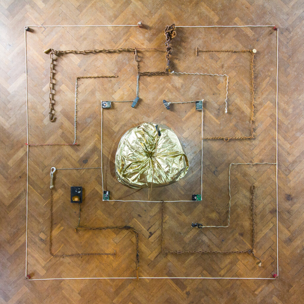 Faulheit ist Pflicht - Installation - Charlotte Bieligk